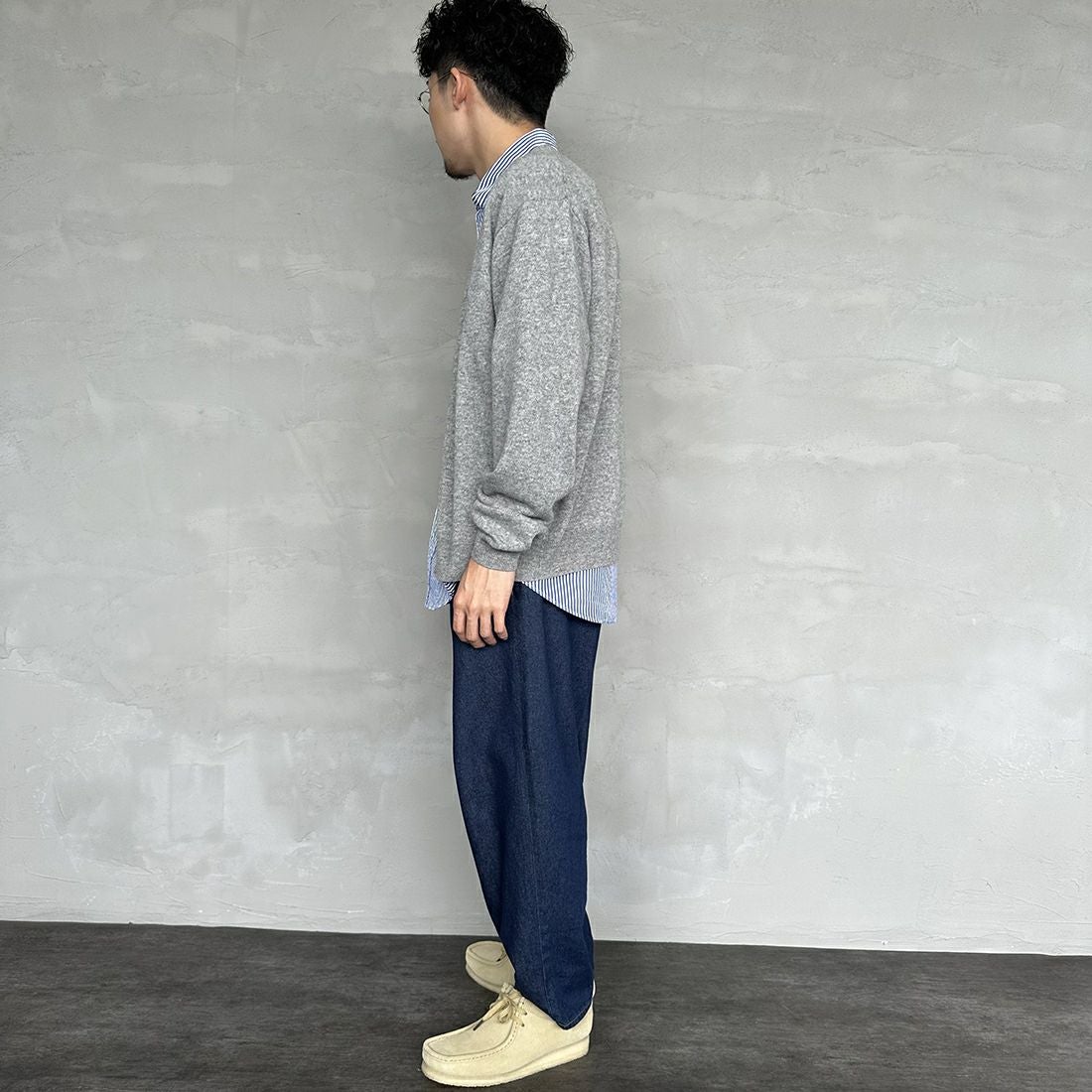 DANTON [ダントン] ラムウール Vネックカーディガン [DT-D0030LMW] LT.GREY &&モデル身長：168cm 着用サイズ：40&&