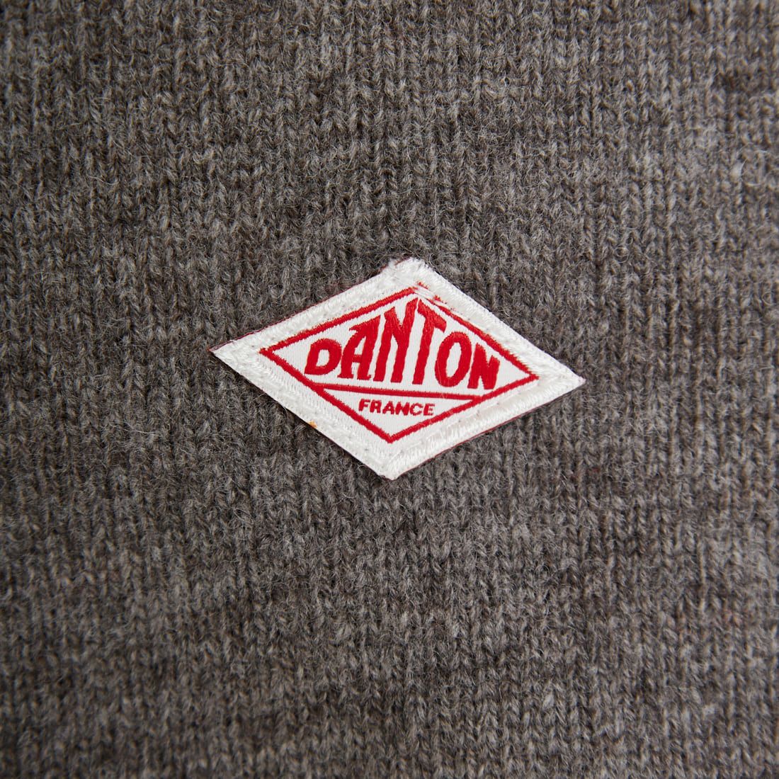 DANTON [ダントン] ラムウール Vネックカーディガン [DT-D0030LMW] TAUPE