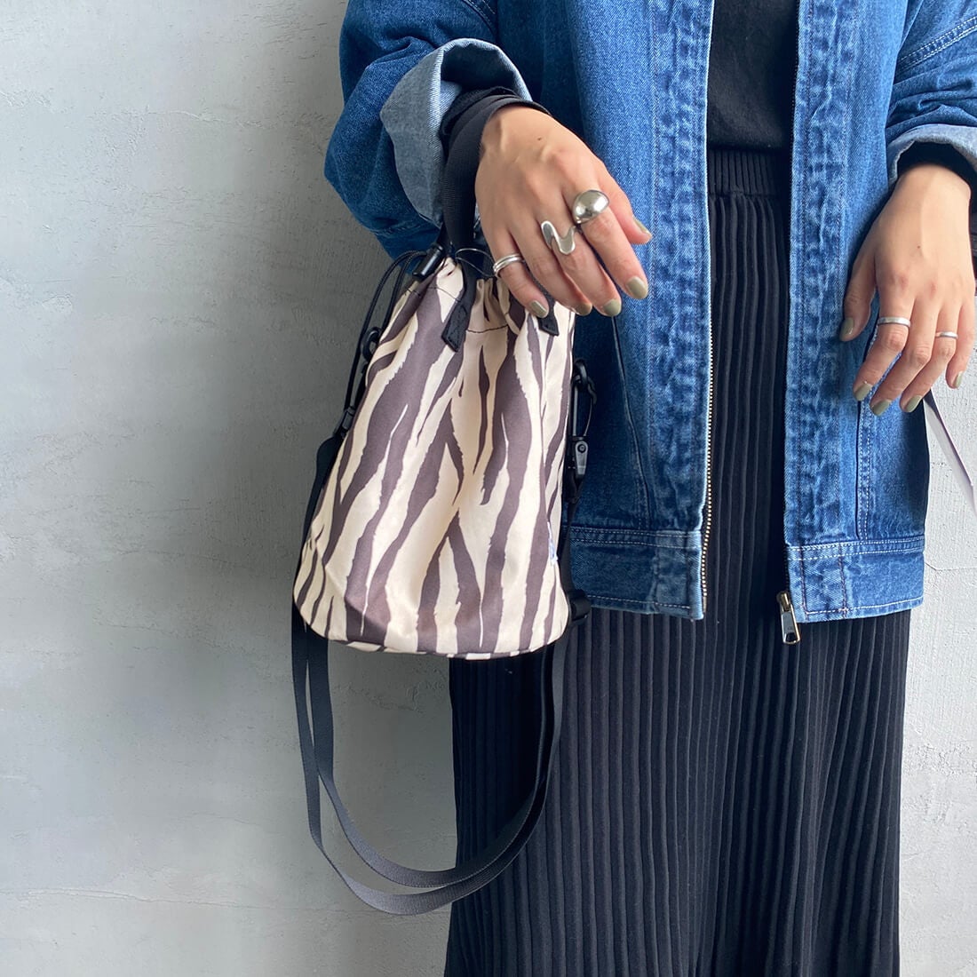 Drifter [ドリフター] ドローストリングポーチ [DFV1200] 58 D.ZEBRA