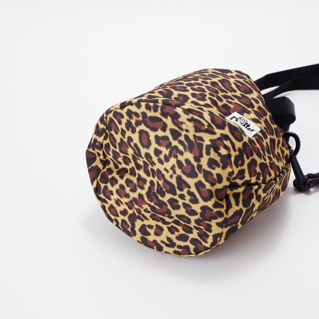 Drifter [ドリフター] ドローストリングポーチ [DFV1200] 77 LEOPARD