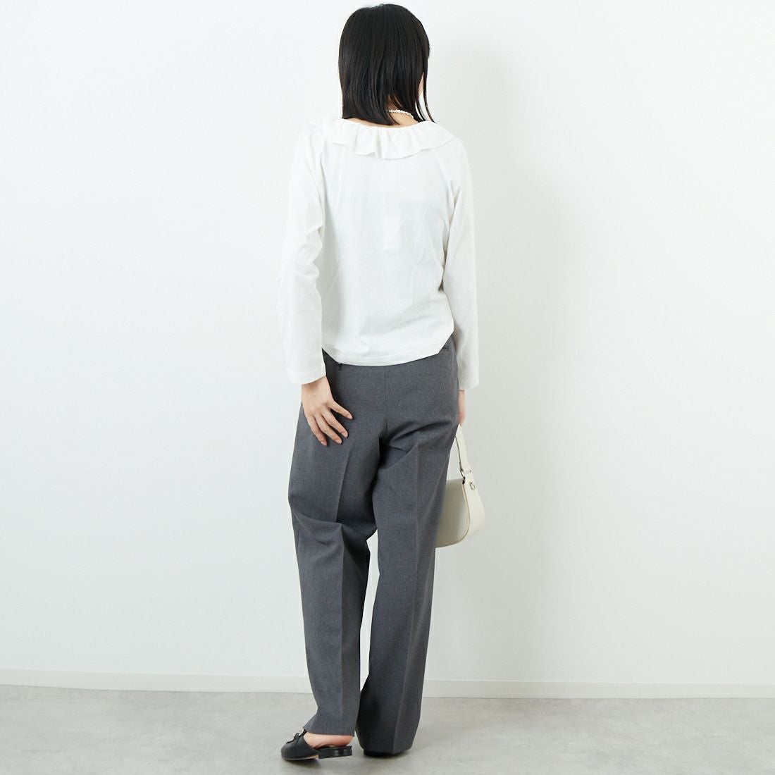 THE SHINZONE [ザ シンゾーン] クライスラーパンツ [21AMSPA01] 06 GRAY &&モデル身長：162cm 着用サイズ：PO&&