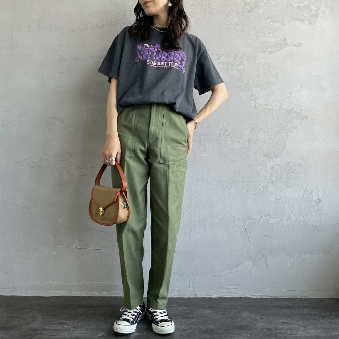 THE SHINZONE [ザ シンゾーン] ベイカーパンツ [15AMSPA18] 62 KHAKI &&モデル身長：160cm 着用サイズ：34&&