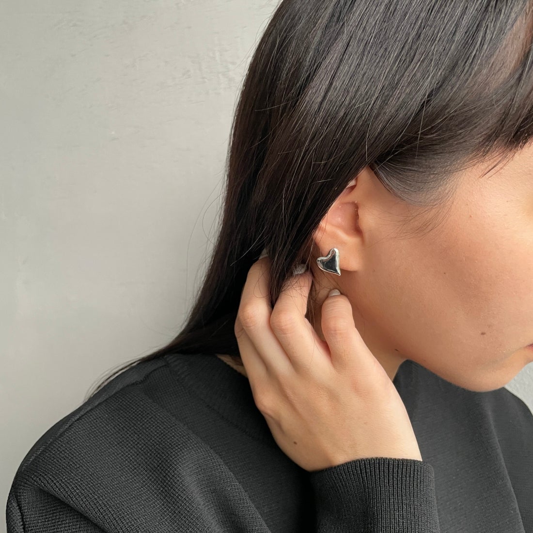 LAPUIS [ラピュイ] Coil Heartピアス [233-220101] ﾏﾙﾁ