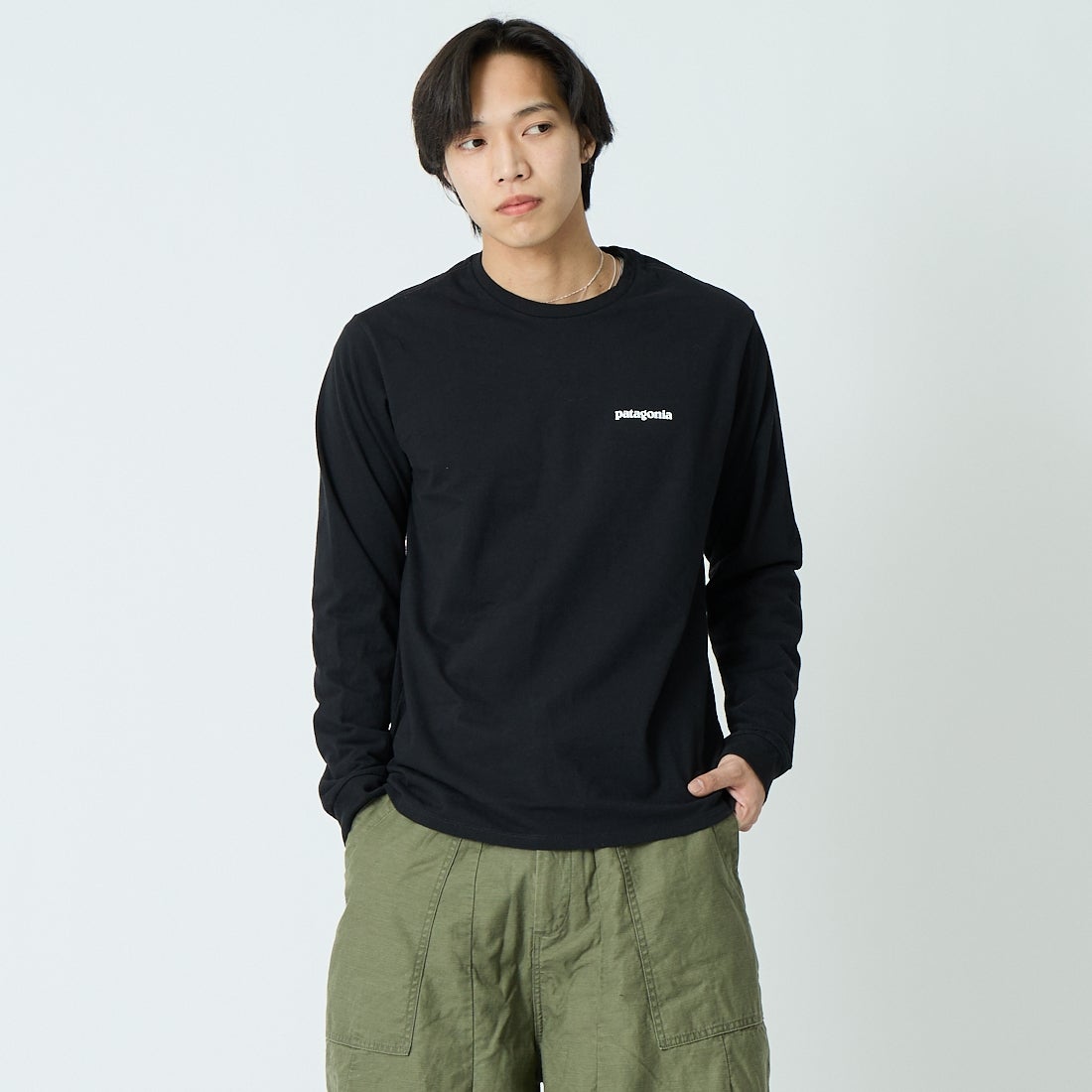 patagonia [パタゴニア] メンズ ロングスリーブ ホームウォータートラウト レスポンシビリティー [37574] BLK &&モデル身長：179cm 着用サイズ：S&&