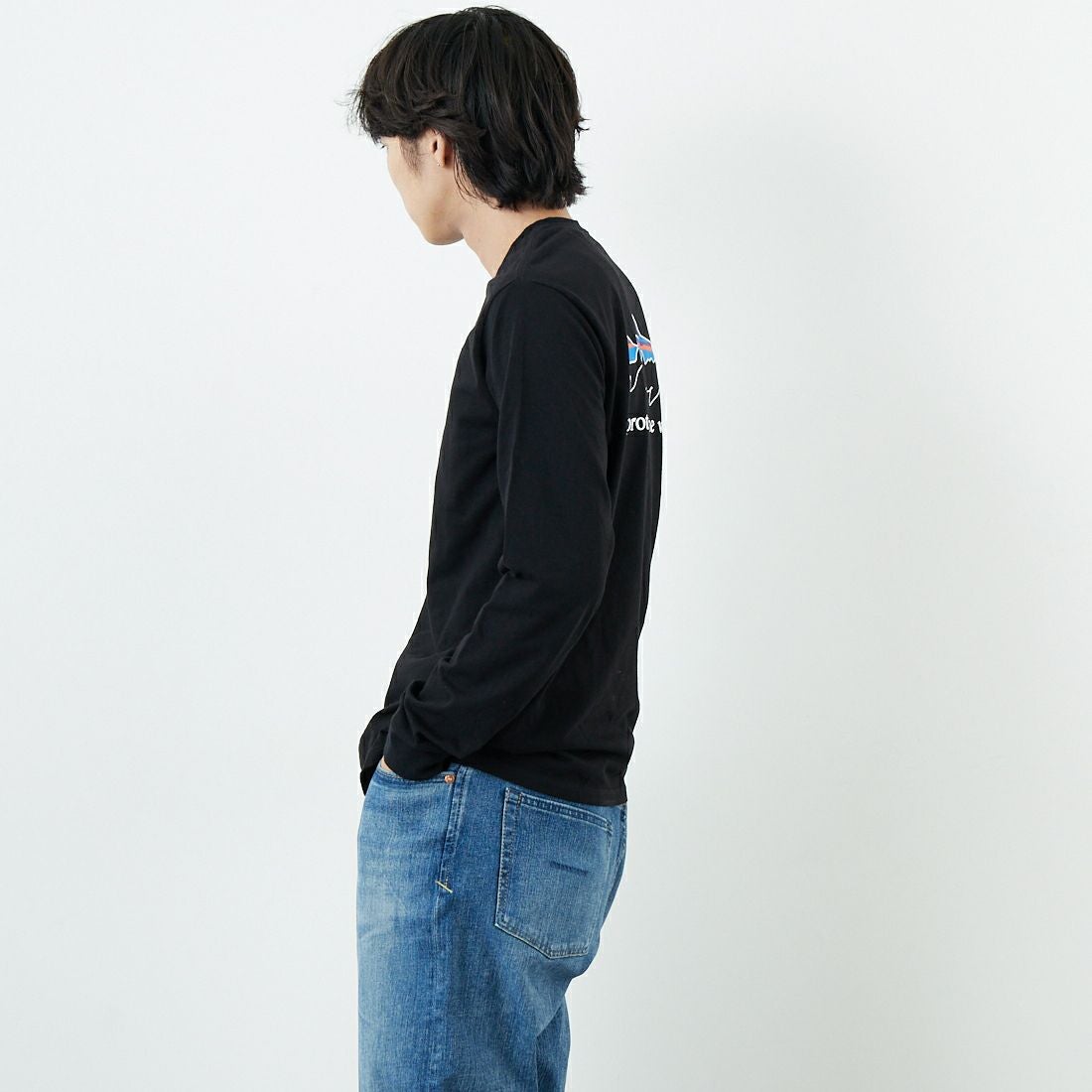 patagonia [パタゴニア] メンズ ロングスリーブ ホームウォータートラウト レスポンシビリティー [37574] BLK &&モデル身長：179cm 着用サイズ：S&&