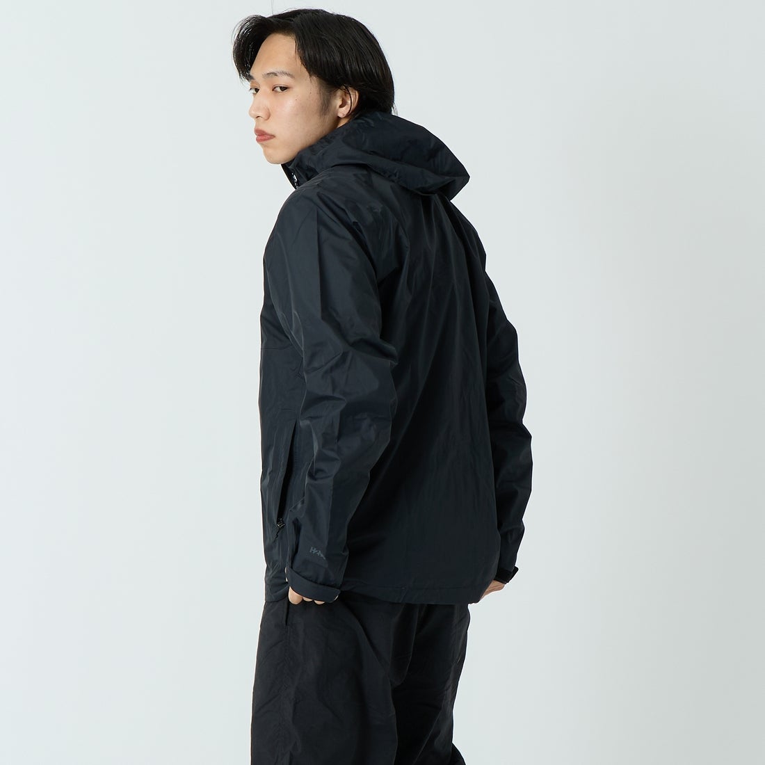 patagonia [パタゴニア] メンズ トレントシェル3L ジャケット [85241] BLK K&&モデル身長：179cm 着用サイズ：M&&