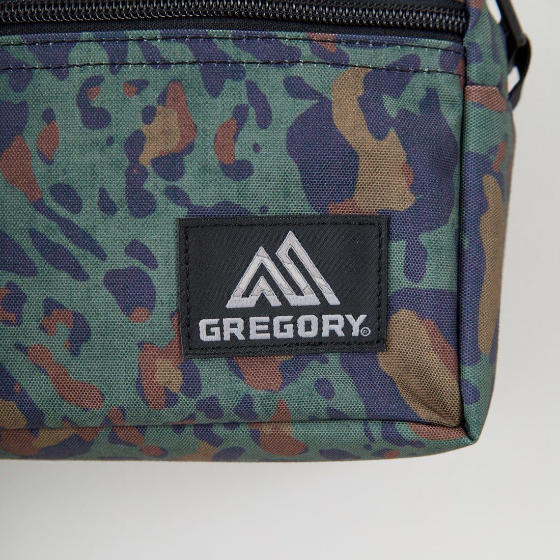 GREGORY [グレゴリー] パテッドショルダーポーチM [PADDED-SHOULDER-M] ﾐﾘﾀﾘｰﾚｵﾊﾟｰ