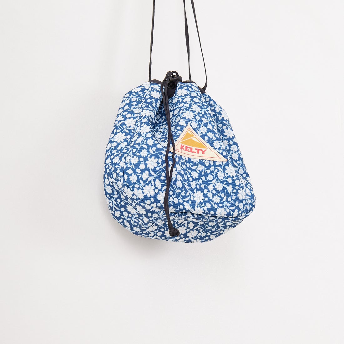 KELTY [ケルティ] DP 巾着ショルダーバッグ [32592431] BLUE FLOWE