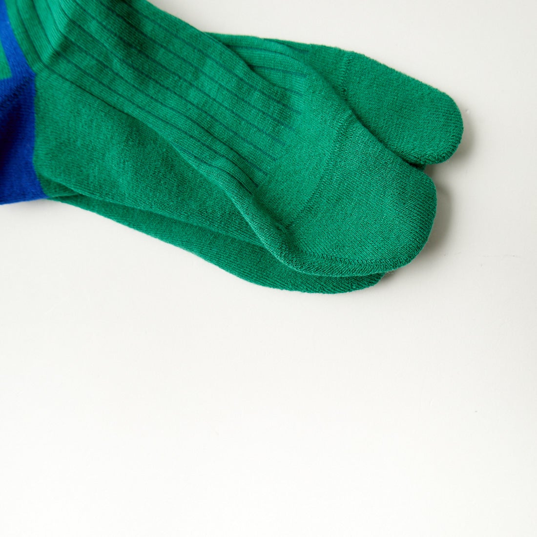 The Role design [ザ ロールデザイン] サイドラインソックス [RLD-666-239014] GREEN
