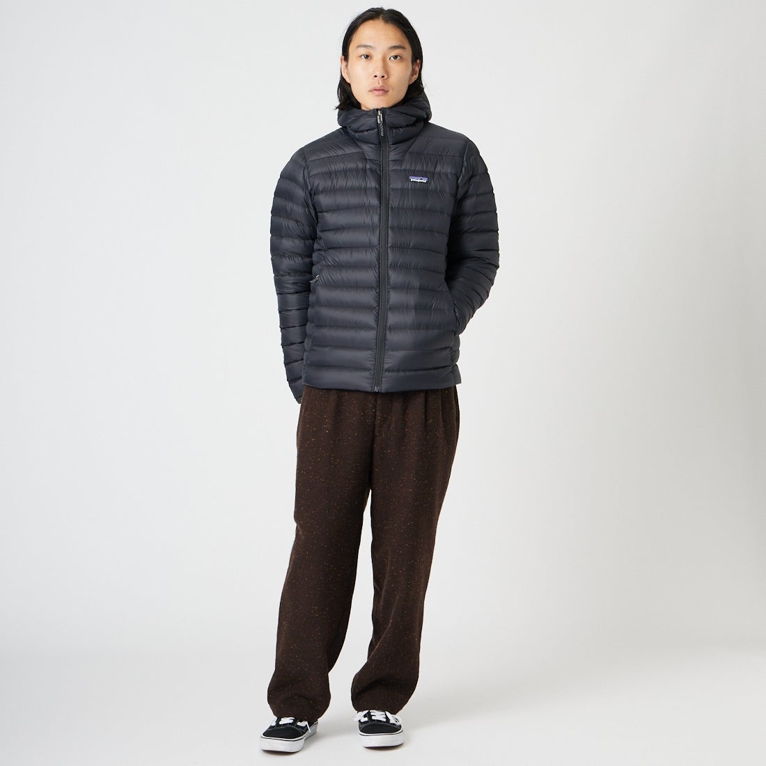 patagonia [パタゴニア] メンズ ダウン セーター フーディ [84702] BLK &&モデル身長：175cm 着用サイズ：S&&