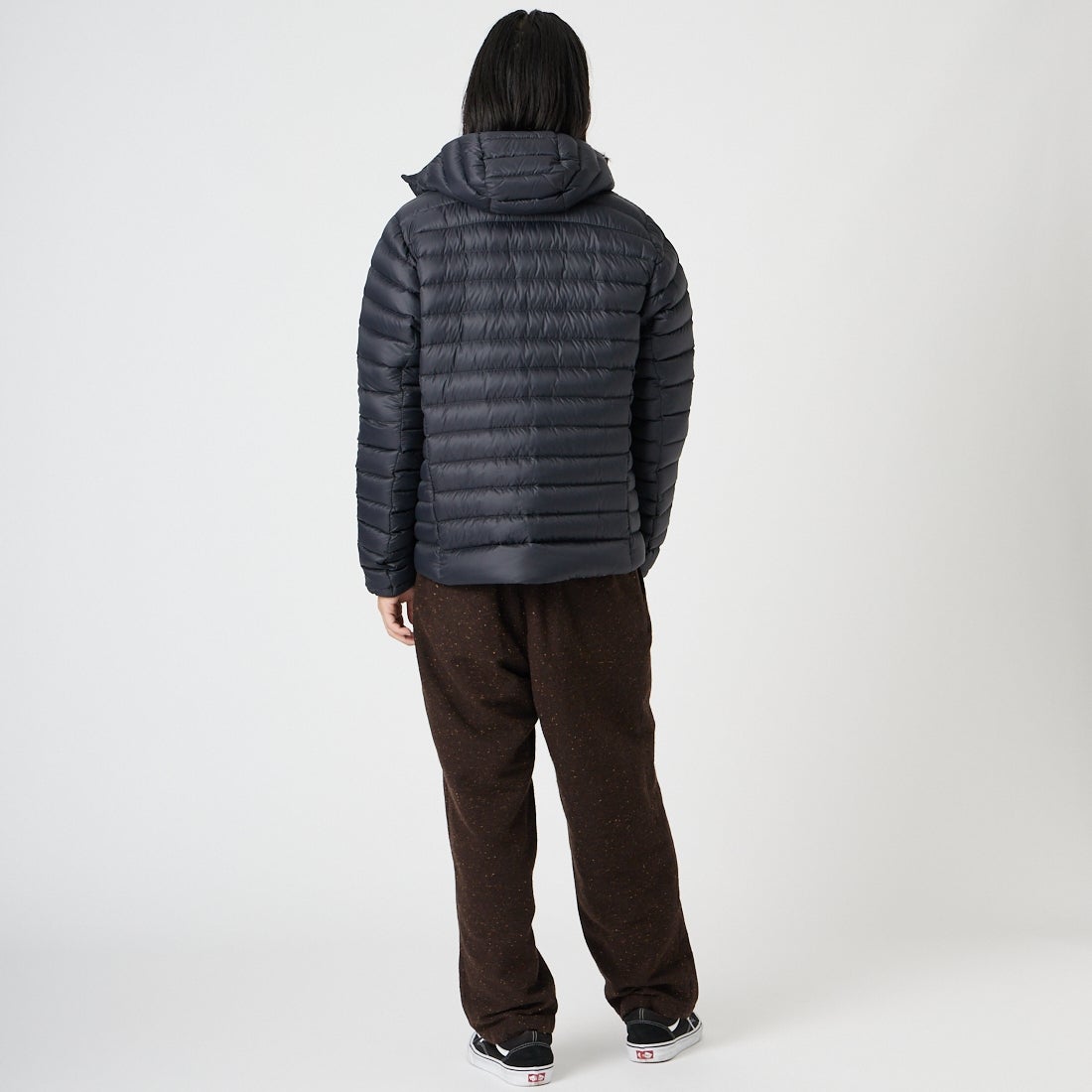 patagonia [パタゴニア] メンズ ダウン セーター フーディ [84702] BLK &&モデル身長：175cm 着用サイズ：S&&