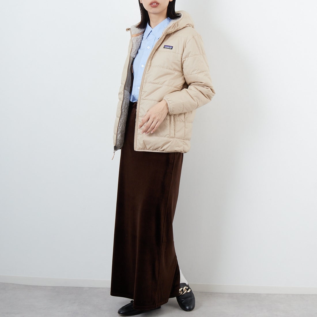 patagonia [パタゴニア] リバーシブル レディ フレディ フーディ [68095] ORTN &&モデル身長：162cm 着用サイズ：KID-XL&&