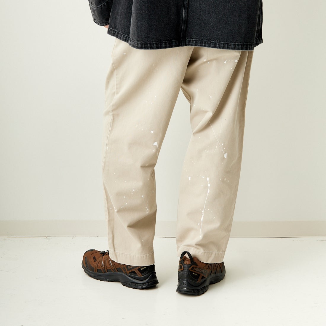 VALTA [ヴァルタ] 別注 タックワイドパンツ [VA23SS3035P-JF] 510 BEIGE &&モデル身長：173cm 着用サイズ：S&&