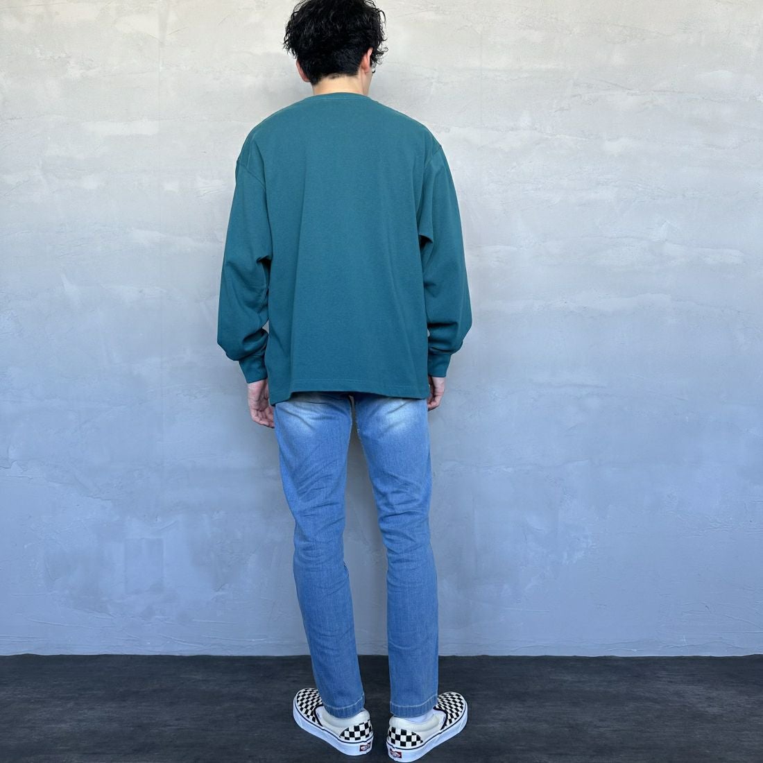 GRAMiCCi [グラミチ] ストレッチデニムNNパンツ タイトクロップド [G113-OGSD] MEDIUM USE &&モデル身長：168cm 着用サイズ：S&&