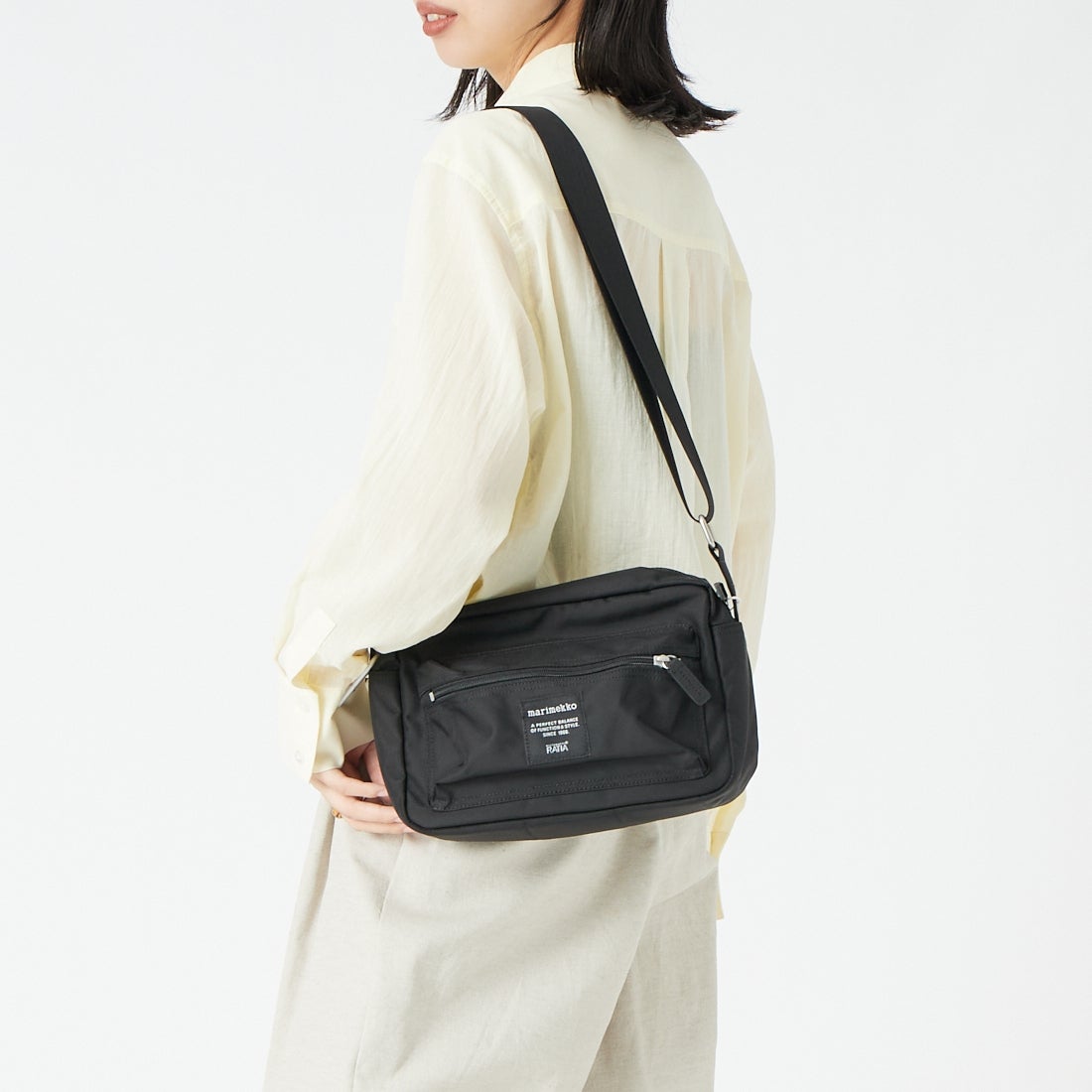 marimekko [マリメッコ] My Things ショルダーバッグ [52239-2-92519] 99 ﾌﾞﾗｯｸ