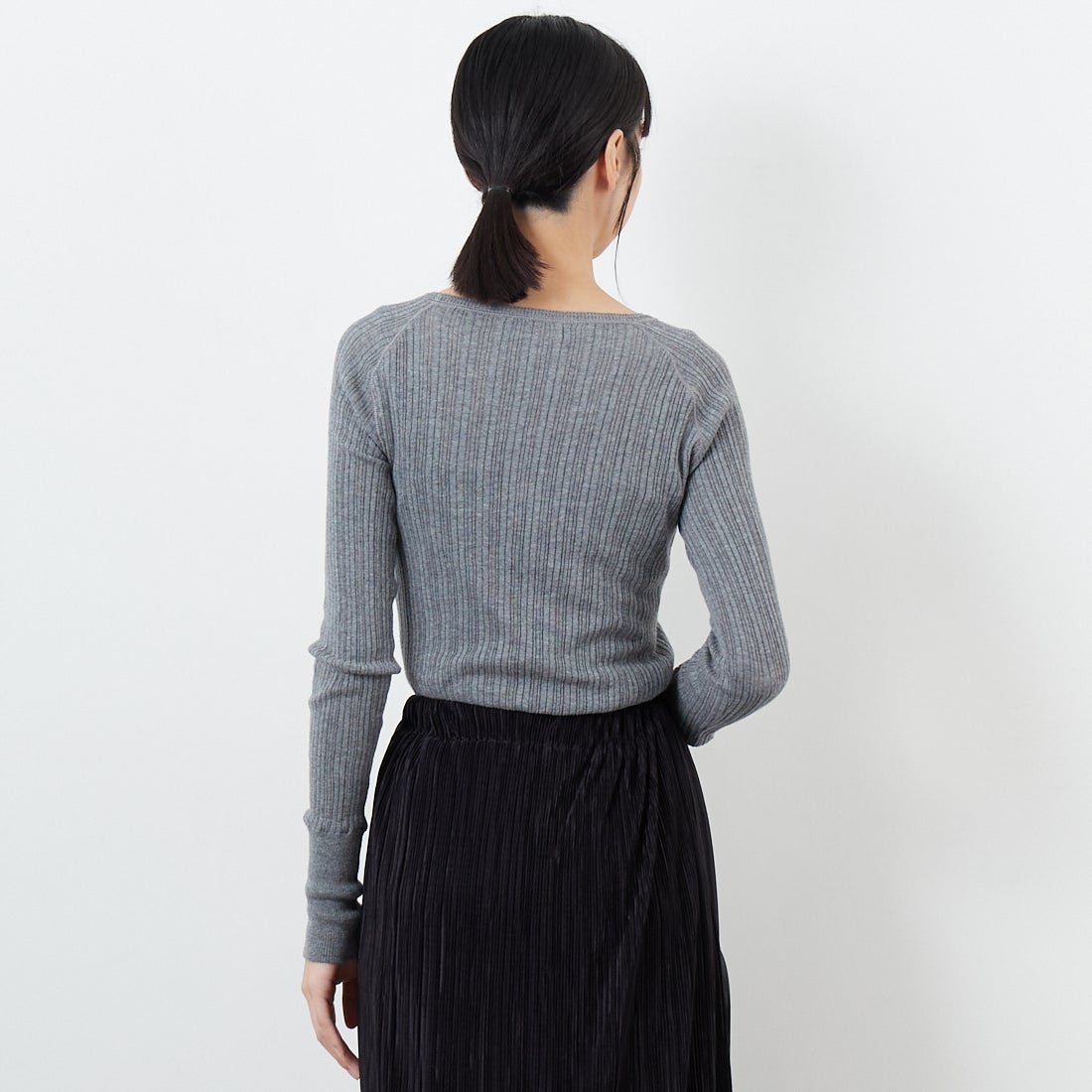 tumugu: [ツムグ] Uネック ランダムリブニット [TK9407A] 86 STEAL G &&モデル身長：162cm 着用サイズ：F&&