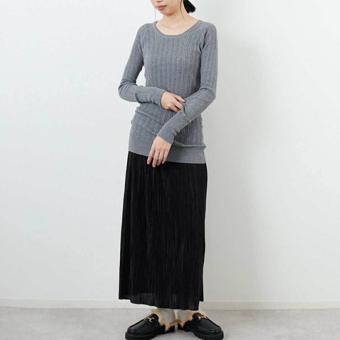 tumugu: [ツムグ] Uネック ランダムリブニット [TK9407A] 86 STEAL G &&モデル身長：162cm 着用サイズ：F&&