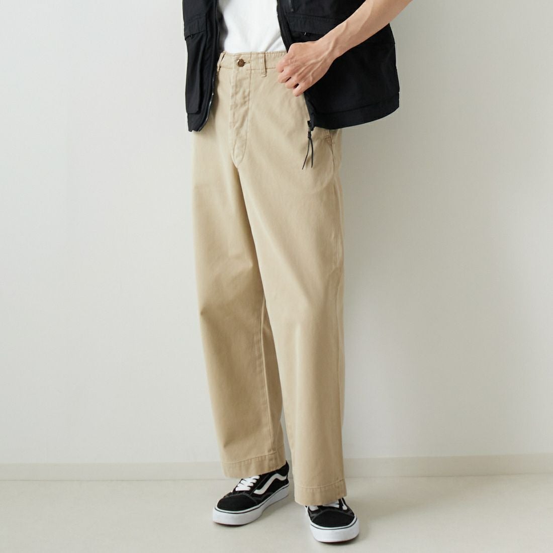40S KHAKI&&モデル身長：182cm 着用サイズ：1&&