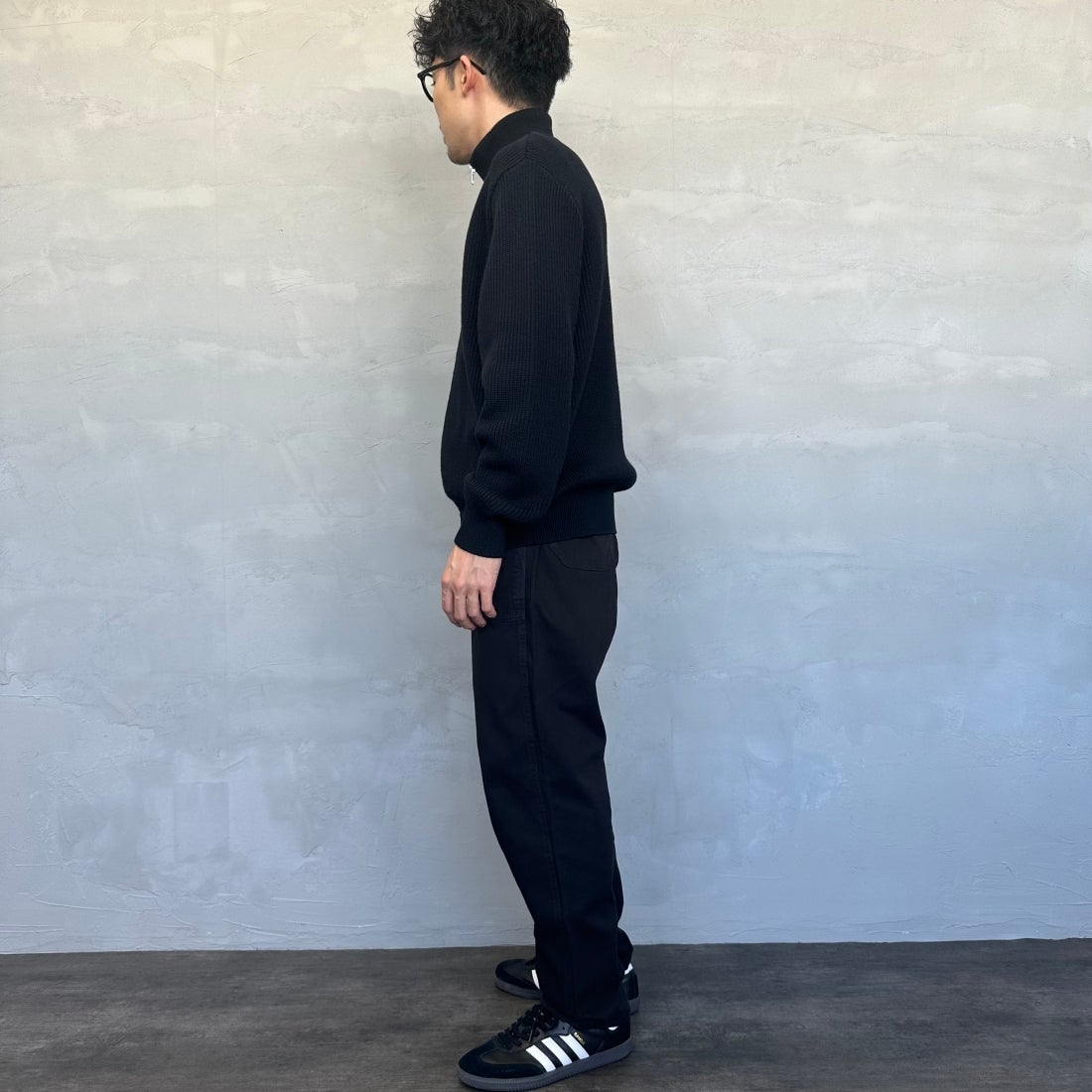 GRAMiCCi [グラミチ] ルーズテーパードリッジパンツ [G114-OGT] BLACK &&モデル身長：167cm 着用サイズ：M&&