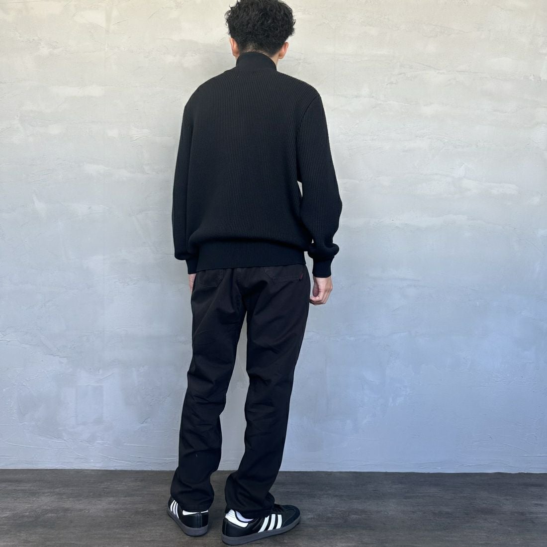 GRAMiCCi [グラミチ] ルーズテーパードリッジパンツ [G114-OGT] BLACK &&モデル身長：167cm 着用サイズ：M&&