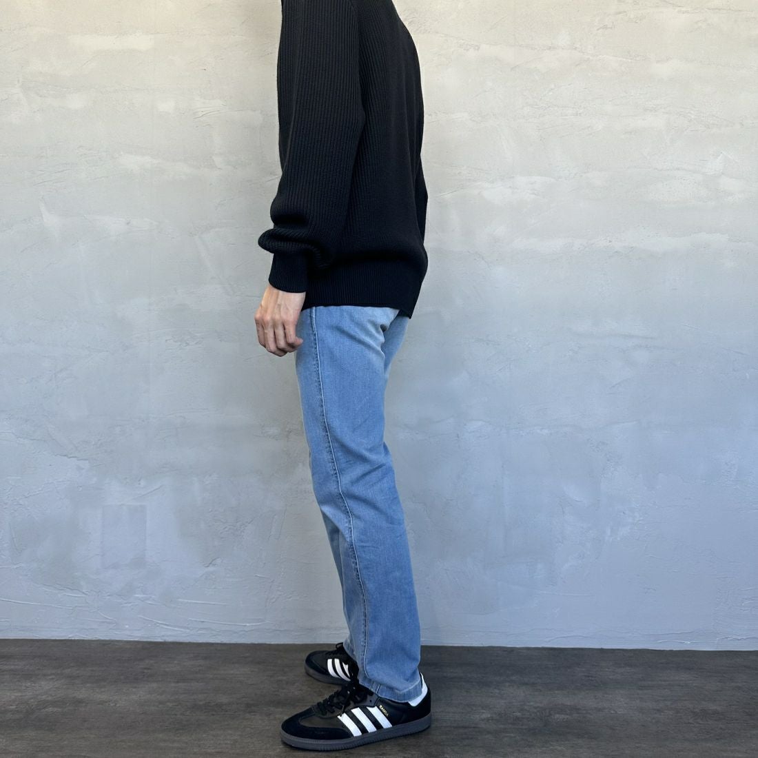 GRAMiCCi [グラミチ] ストレッチデニムNNパンツ クロップド [G112-OGSD] MEDIUM USE &&モデル身長：168cm 着用サイズ：S&&