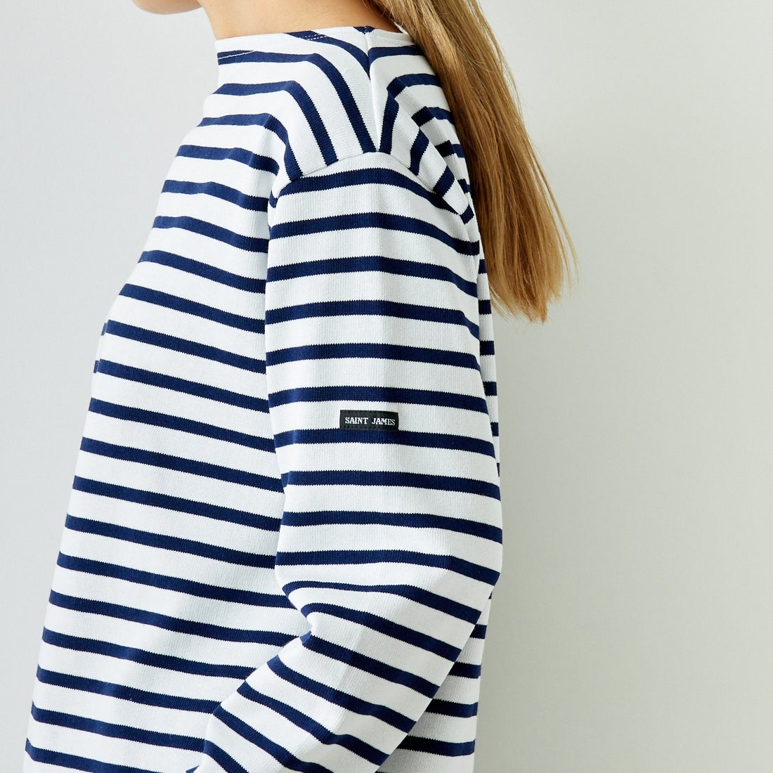 ST.JAMES [セントジェームス] バスクボーダーロングスリーブTシャツ [OUESSANT] NEI/MAR&&モデル身長：156cm 着用サイズ：3&&