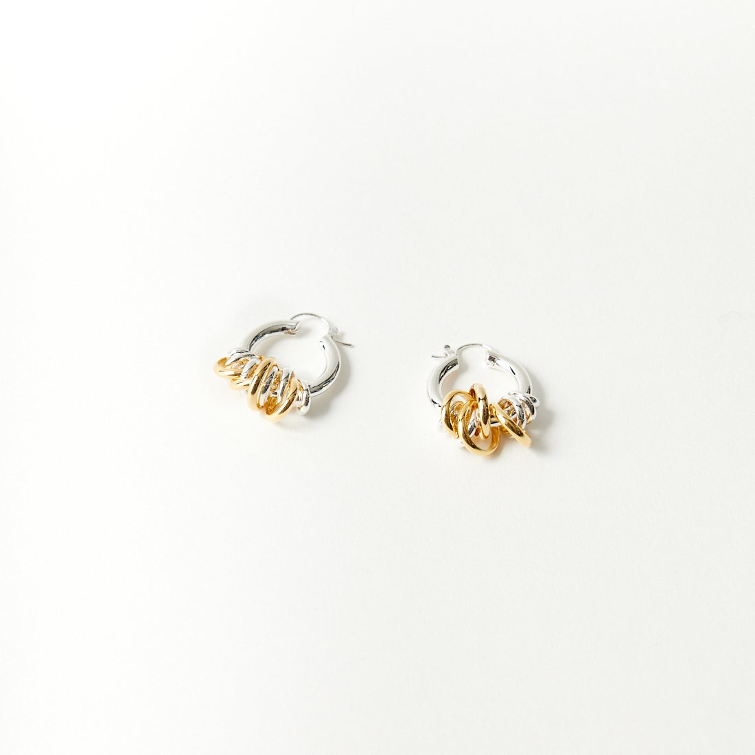 LAPUIS [ラピュイ] Coil Aroundピアス [214-220126] MULTI