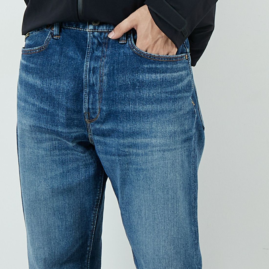 YANUK [ヤヌーク] セルビッジストレートデニム No.XX(ナンバートゥウェンティー) [57233504] VTG &&モデル身長：179cm 着用サイズ：4&&