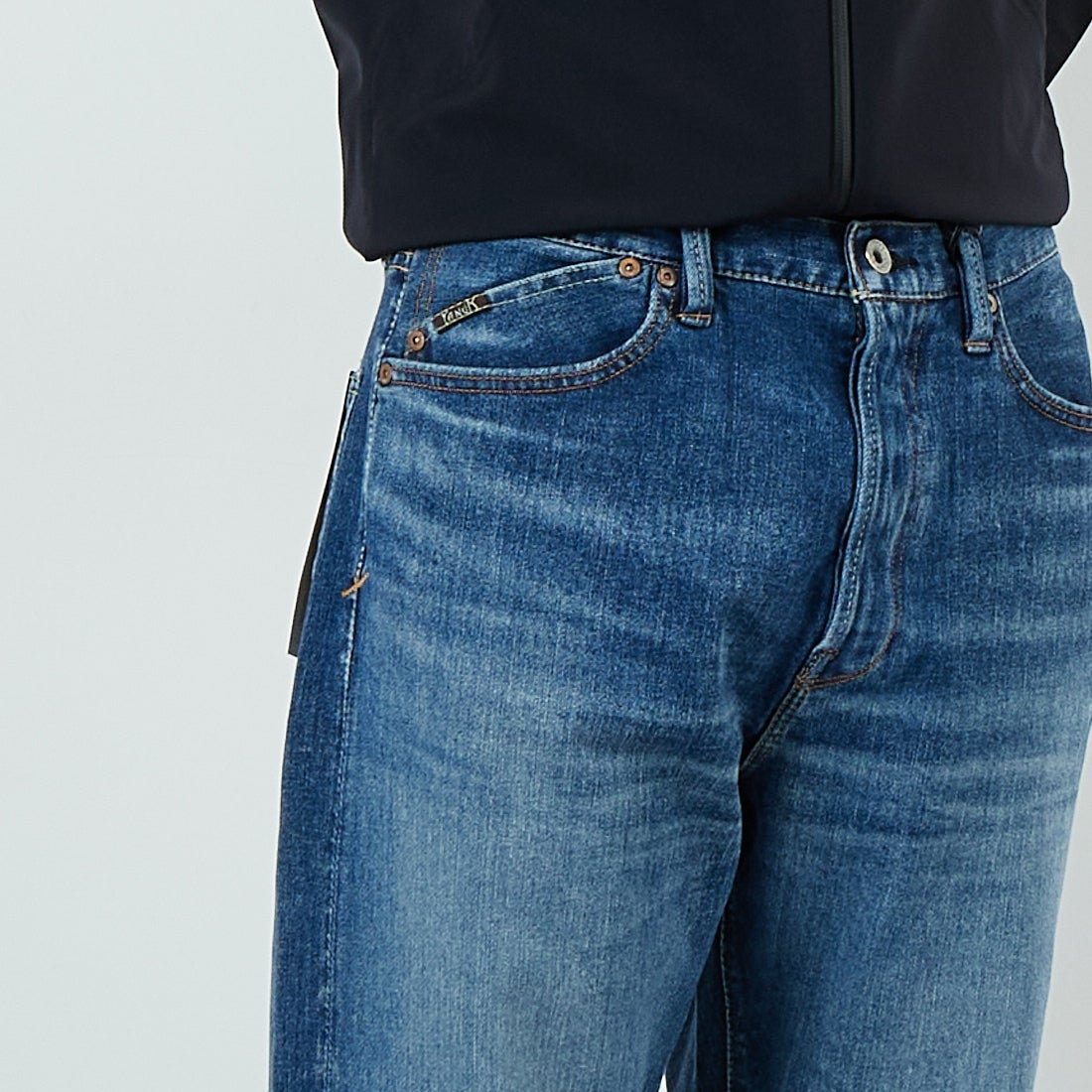 YANUK [ヤヌーク] セルビッジストレートデニム No.XX(ナンバートゥウェンティー) [57233504] VTG &&モデル身長：179cm 着用サイズ：4&&