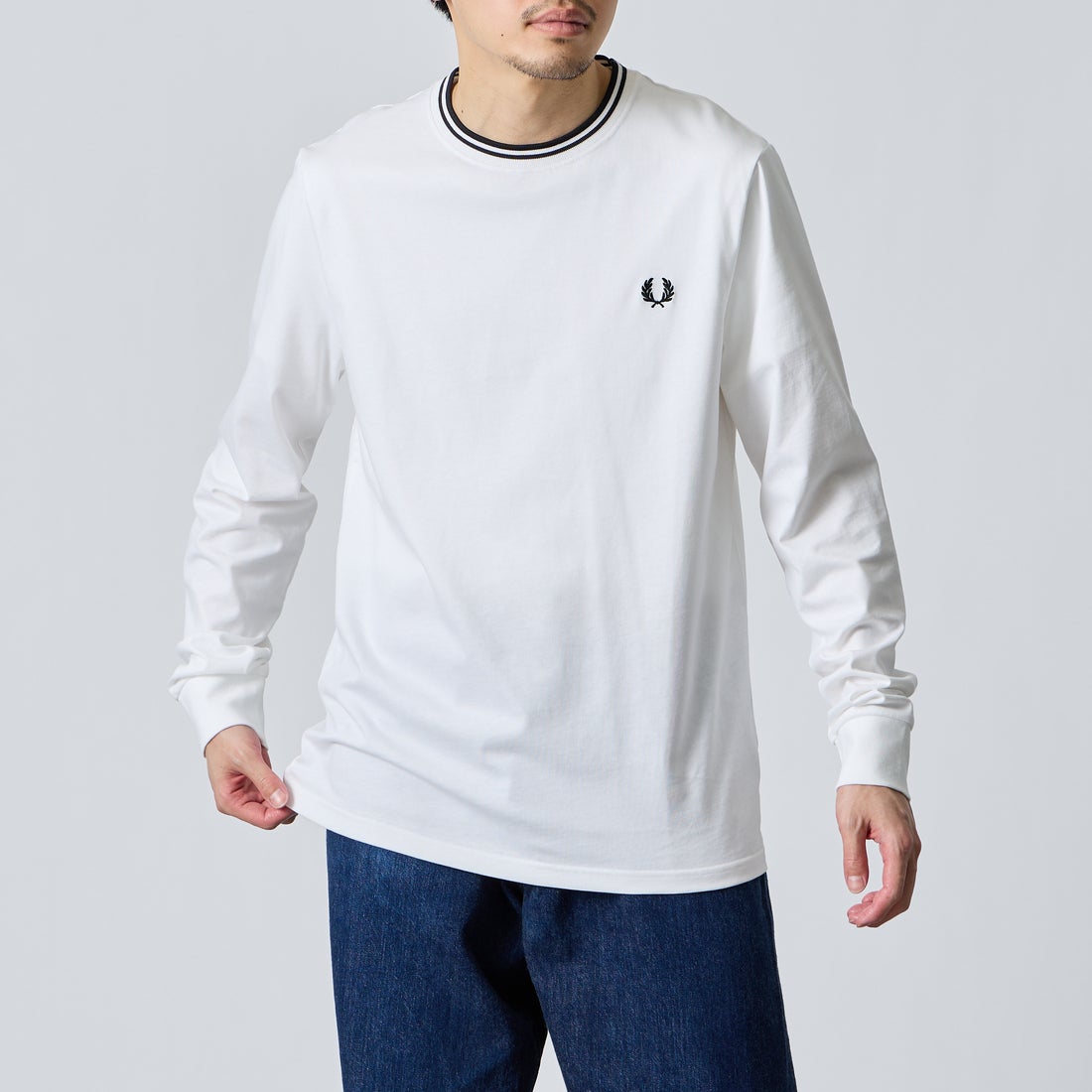 100 WHITE&&モデル身長：168cm 着用サイズ：M&&
