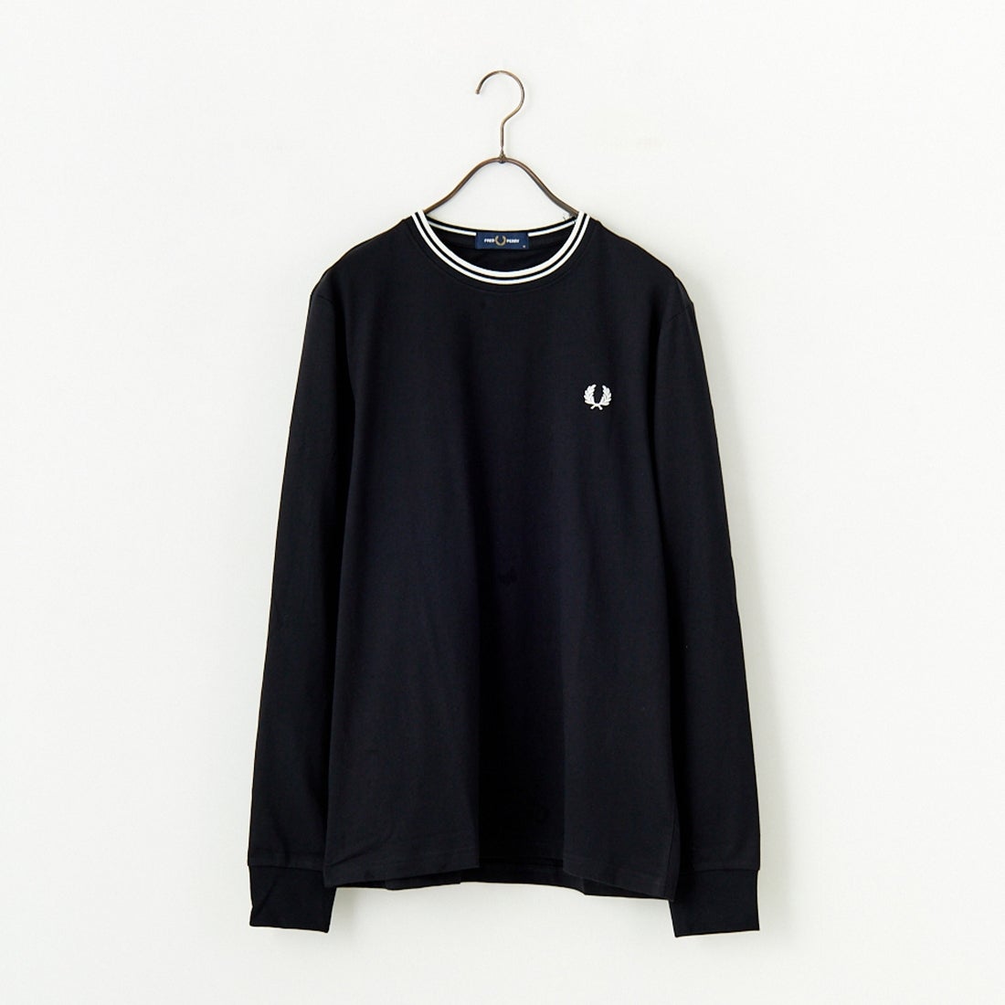FRED PERRY [フレッドペリー] ティップライン ワンポイント刺繍Tシャツ [M9602] 795 NAVY