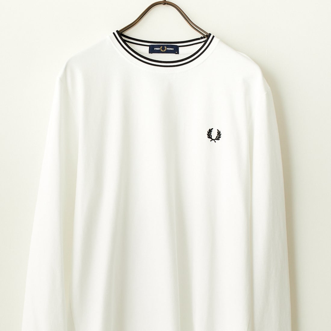 FRED PERRY [フレッドペリー] ティップライン ワンポイント刺繍Tシャツ [M9602] 100 WHITE