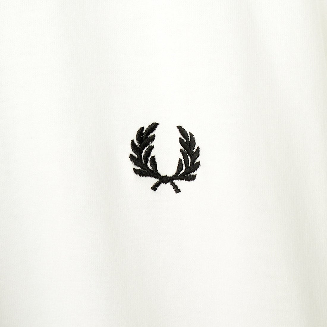 FRED PERRY [フレッドペリー] ティップライン ワンポイント刺繍Tシャツ [M9602] 100 WHITE