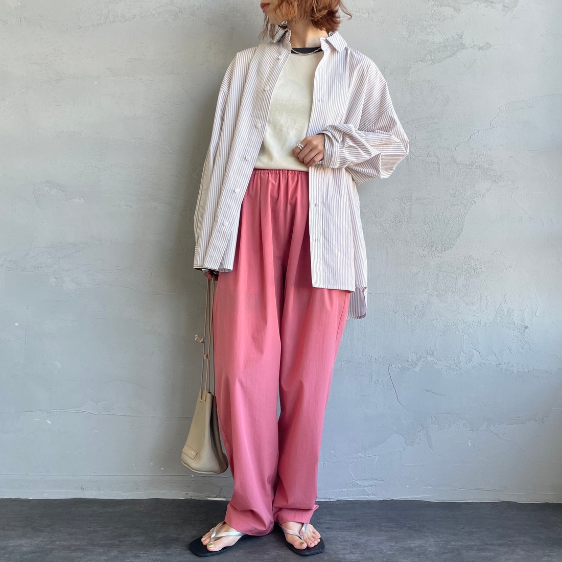 Jeans Factory Clothes [ジーンズファクトリークローズ] 7DAYSナイロンイージーパンツ [IN11-PT-5] ﾋﾟﾝｸ &&モデル身長：158cm 着用サイズ：F&&
