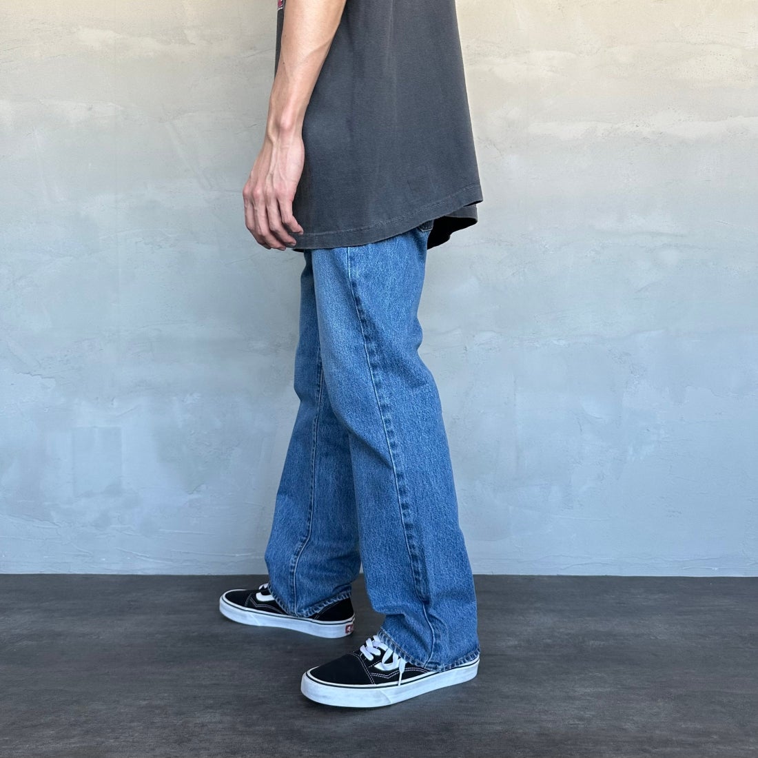 NEEDBY heritage [ニードバイヘリテージ] 別注 GEORGE ブーツカットデニム [GEORGE-JF] MB &&モデル身長：168cm 着用サイズ：29&&