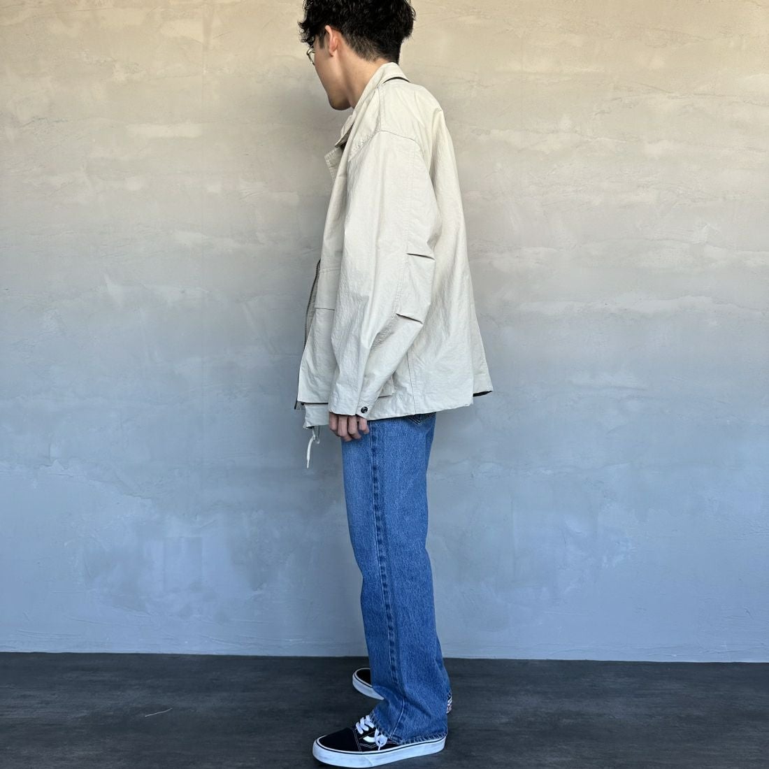 NEEDBY heritage [ニードバイヘリテージ] 別注 GEORGE ブーツカットデニム [GEORGE-JF] MB &&モデル身長：168cm 着用サイズ：29&&