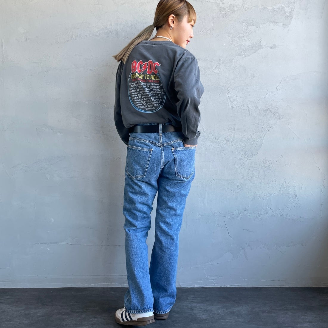 NEEDBY heritage [ニードバイヘリテージ] 別注 GEORGE ブーツカットデニム [GEORGE-JF] MB &&モデル身長：156cm 着用サイズ：26&&