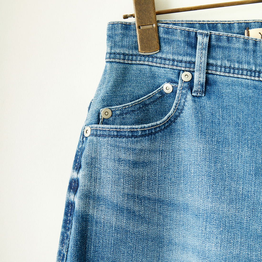 YANUK [ヤヌーク] 別注 JOAN for JEANS FACTORY ルーズストレートデニム [57141513-JF] ALB