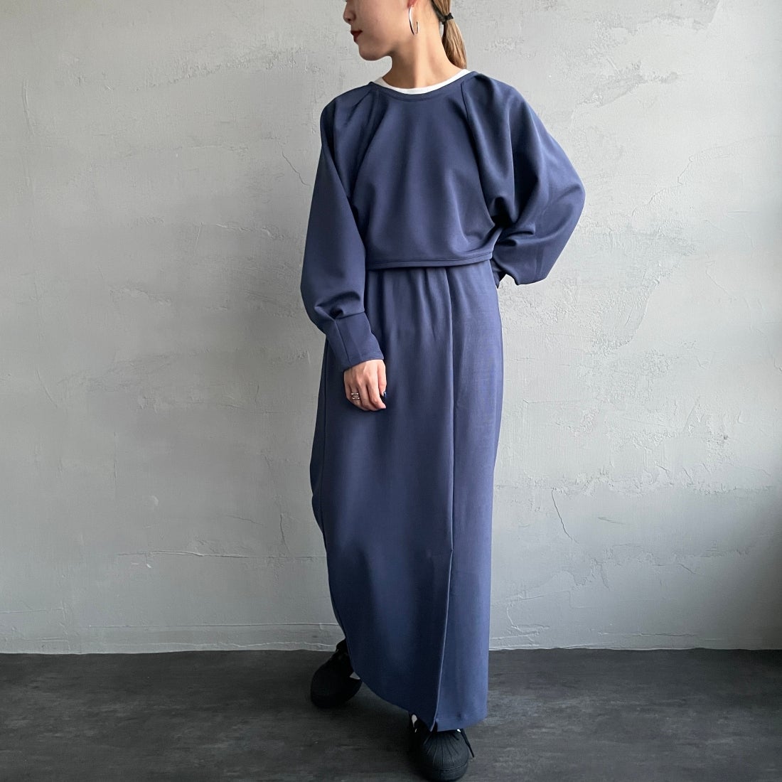 By/m [バイエム] ギャザーベルト付きカットボレロ [23142064] 12 D.BLUE &&モデル身長：156cm 着用サイズ：F&&
