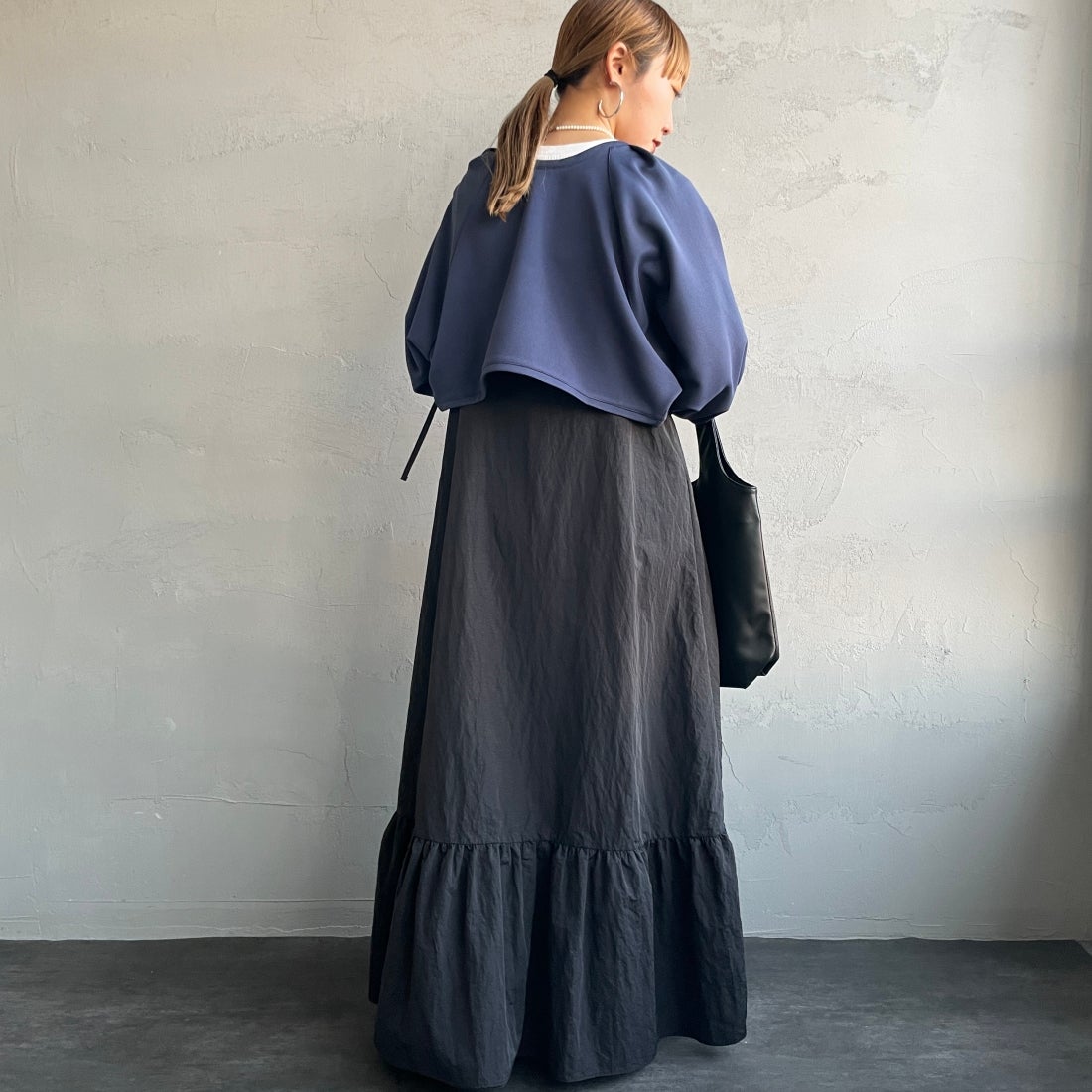 By/m [バイエム] ギャザーベルト付きカットボレロ [23142064] 12 D.BLUE &&モデル身長：156cm 着用サイズ：F&&