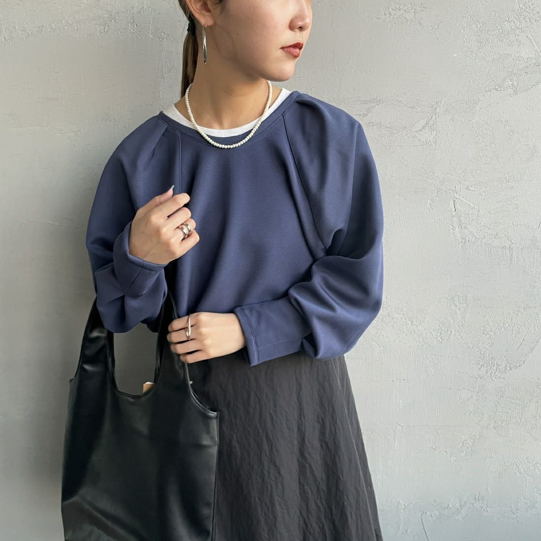 By/m [バイエム] ギャザーベルト付きカットボレロ [23142064] 12 D.BLUE &&モデル身長：156cm 着用サイズ：F&&