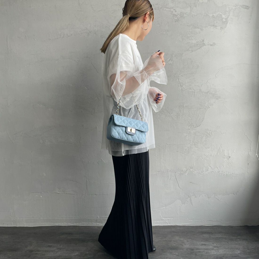 By/m [バイエム] シアーメッシュブラウス [24112009] 02 OFF &&モデル身長：156cm 着用サイズ：F&&