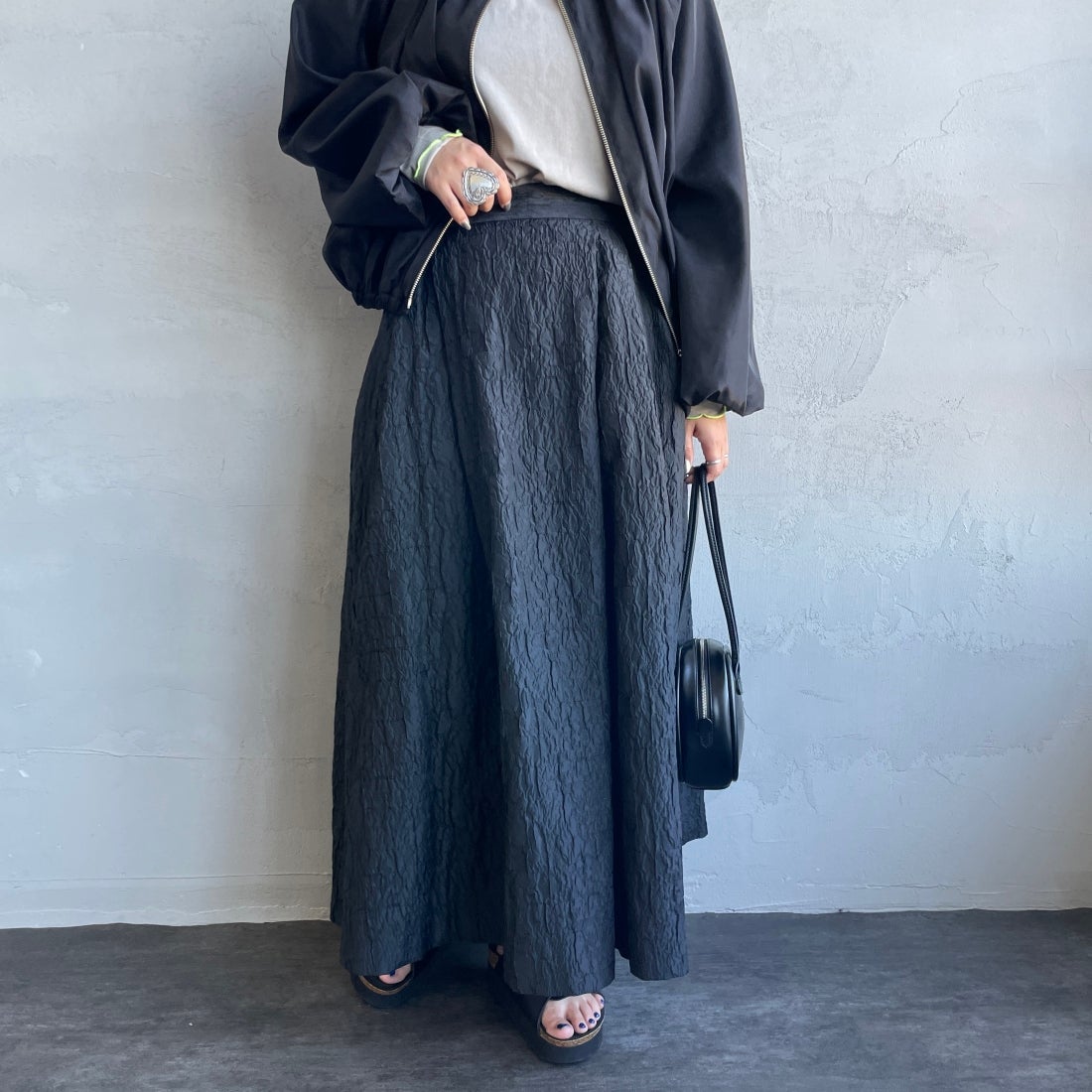 BLACK&&モデル身長：156cm 着用サイズ：F&&