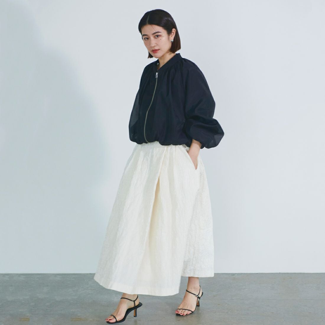 USINE [ユジーヌ] ジャガード織 タックギャザーフレアスカート [2410501] IVORY