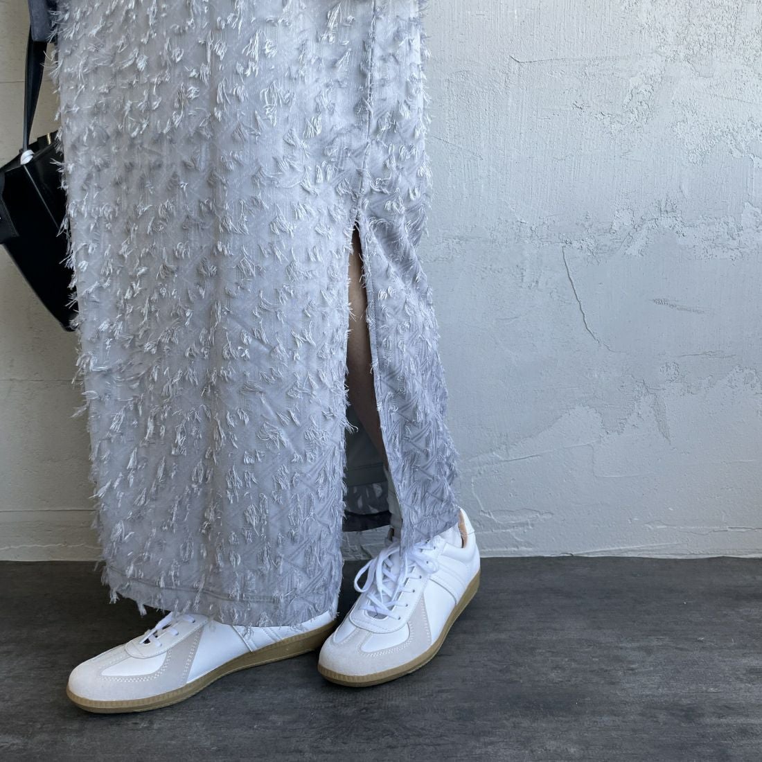 By/m [バイエム] ジャガードフリンジ フェザーナローロングスカート [23142061] 07 GRAY