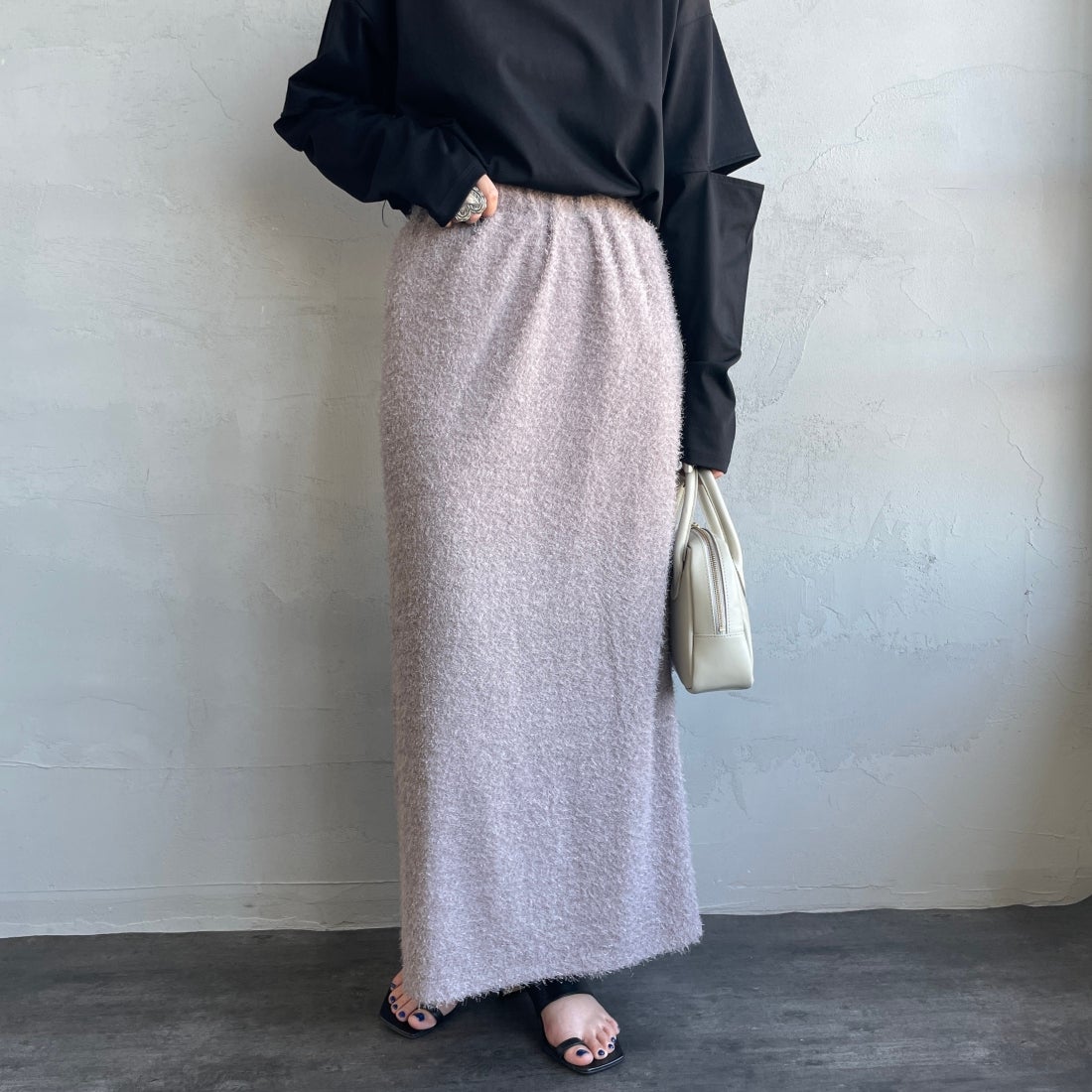 07 GRAY&&モデル身長：156cm 着用サイズ：F&&