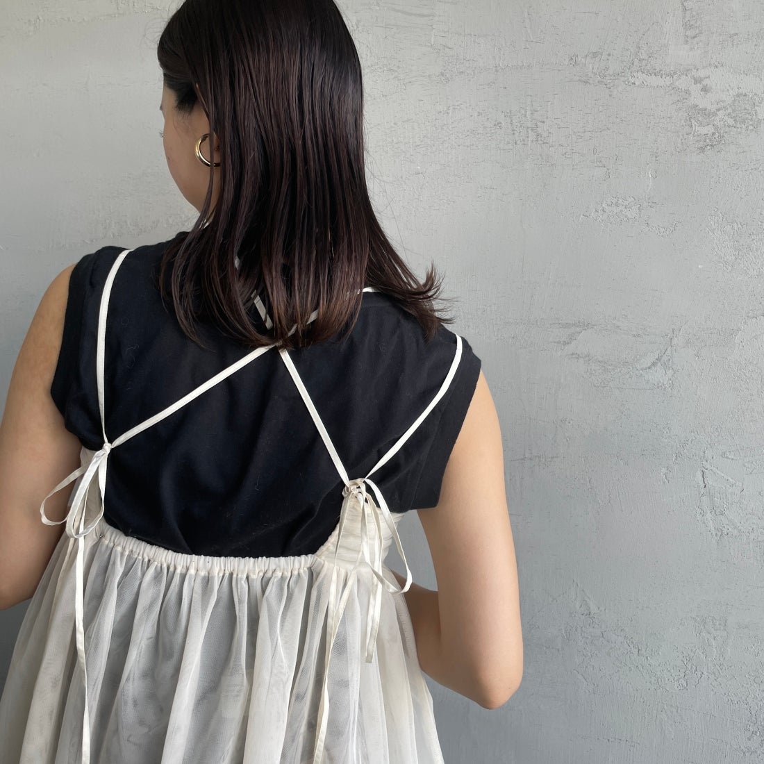 By/m [バイエム] ギャザーチュールキャミソール [24112008] 02 OFF &&モデル身長：163cm 着用サイズ：F&&