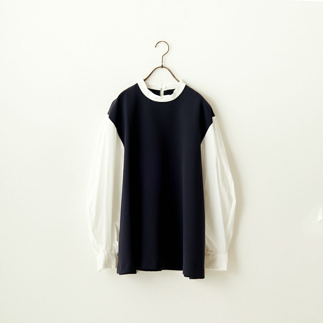 CHIGNON [シニヨン] ボリュームスリーブブラウス [1236-524MK] NAVY