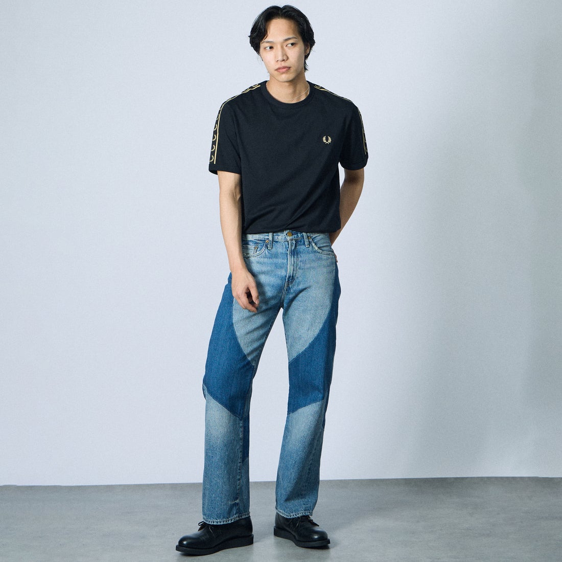 FRED PERRY [フレッドペリー] コントラストトラックテープ ショートスリーブリンガーTシャツ [M4613] 90A BLACK/ &&モデル身長：179cm 着用サイズ：L&&