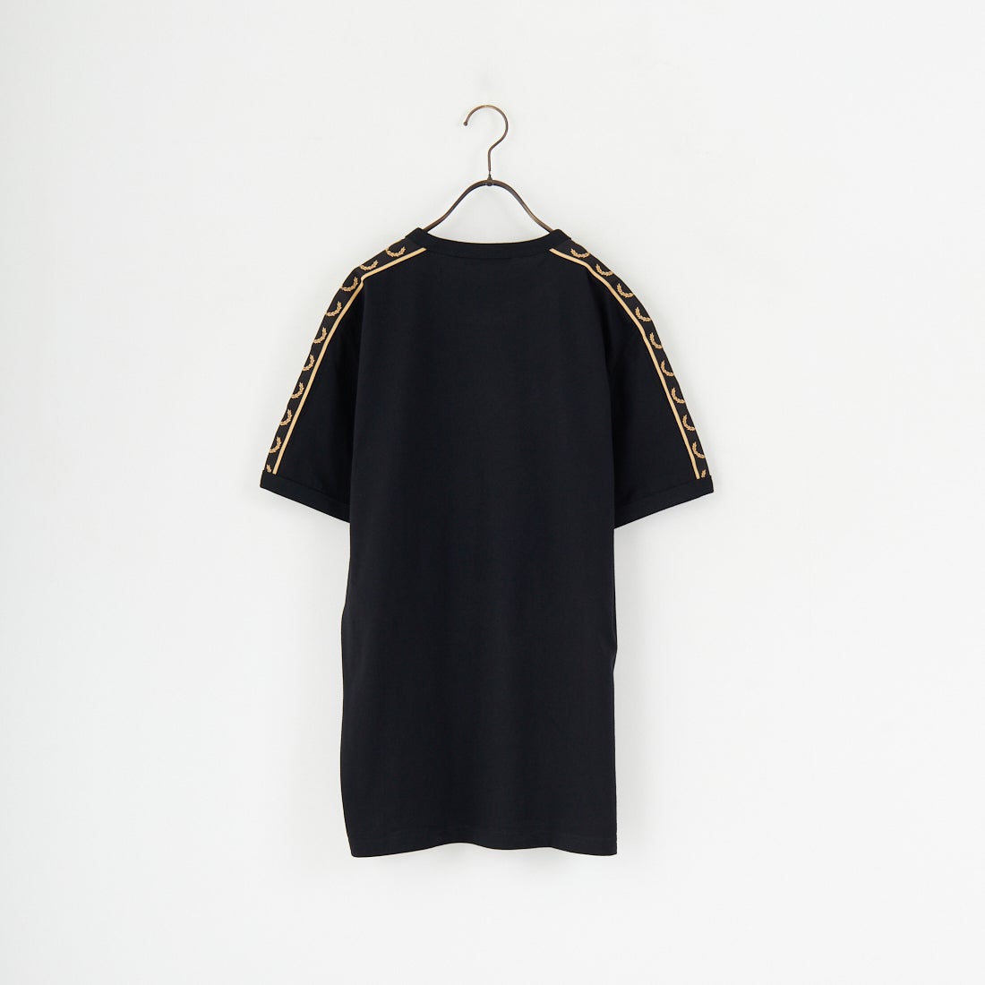 FRED PERRY [フレッドペリー] コントラストトラックテープ ショートスリーブリンガーTシャツ [M4613] 90A BLACK/